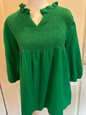 Source Unknown Kelly Green Smocked Ruffle Neck Tunic